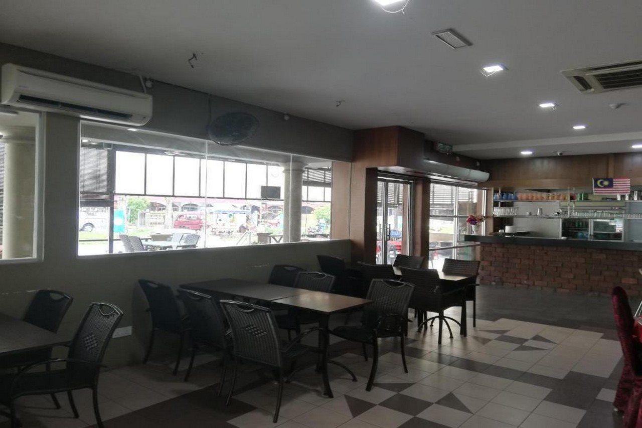 Hotel Damai Parit Buntar Dış mekan fotoğraf